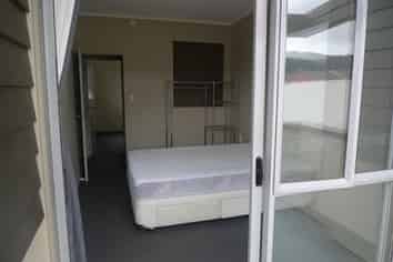 8/27 Drummond Street, Mount Cook