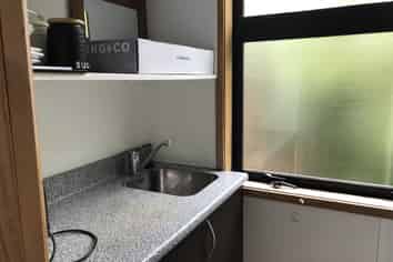 Room  6 Un/46 Queen Street, North Dunedin