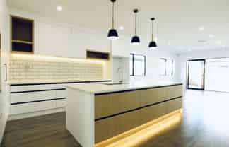 7 Puruatanga Drive, Flat Bush