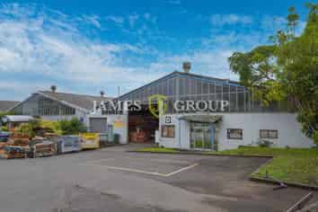 1,382sqm Industrial + 113sqm Office - Mt Roskill