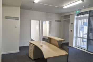 74 Don Street- Office Suite