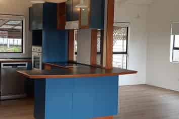 2 Denby Close, Athenree