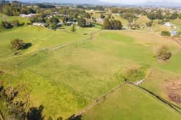 137 Smart Road, Glen Avon