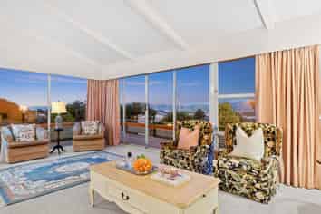 22 Russell Crescent, Western Heights