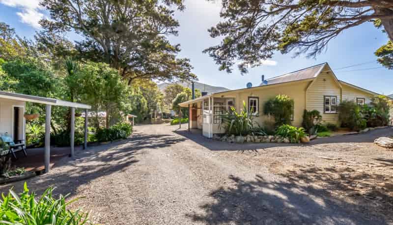 1044 Coast Road, Wainuiomata