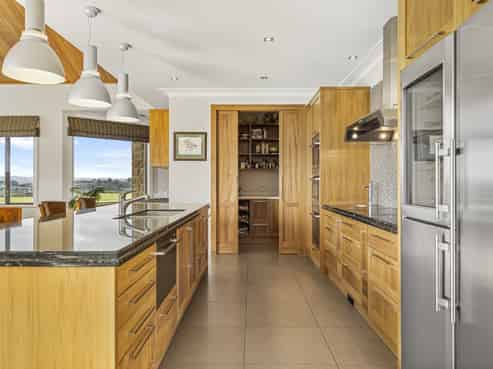 111 Walters Road, Karaka