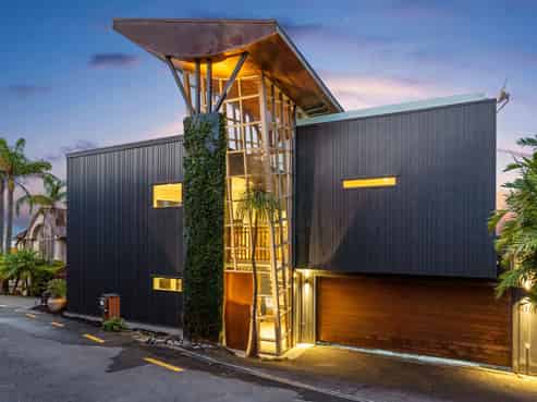 14 Auckland Road, Saint Heliers