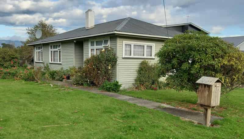 7 Peace Street, Tuatapere