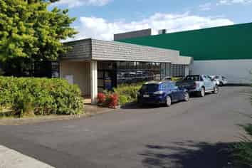 474sqm refurb. ready retail space