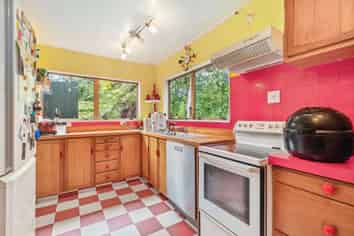 112 Candia Road, Henderson Valley