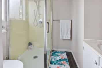 2 Raymond Street, Fairview Downs