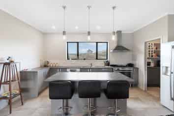 37 Waikaretu Wairamarama Road, Glen Murray