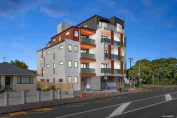 102/2A Truro Road, Sandringham