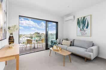 102/2A Truro Road, Sandringham