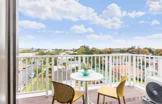 404/2A Truro Road, Sandringham