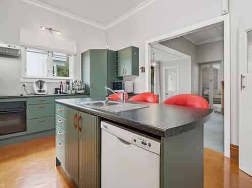 237 South Road, Hawera