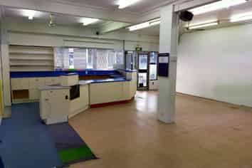 Perfect Size for Retail at Blockhouse Bay