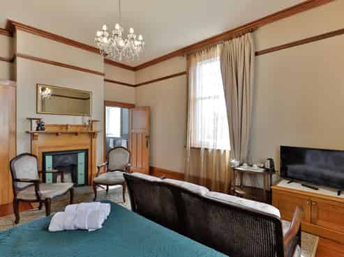 Bank On The Left Bank