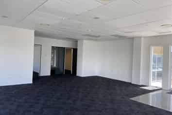 CORNER SITE WITH FANTASTIC PROFILE