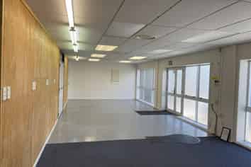 CORNER SITE WITH FANTASTIC PROFILE