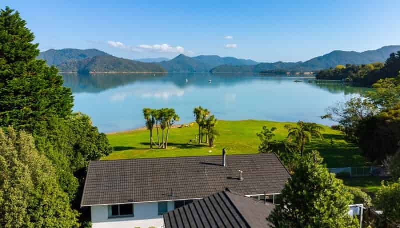 5613 Kenepuru Road, Kenepuru Sound