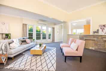 33 Woodland Road, Johnsonville