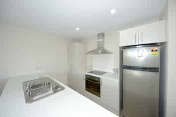 16B Voss Street, Shirley