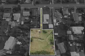 31 Grey Street, Marton