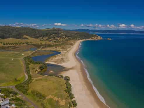 510 & 550 Black Jack Road, Opito Bay