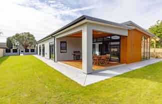 39 Virginia Road, Saint Johns Hill