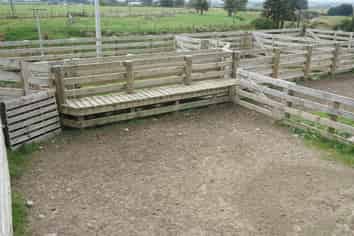 399-407 Kaihinau Road, Tokomaru