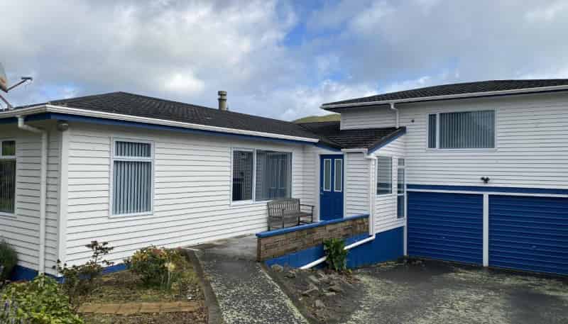 8 Elizabeth Street, Pukerua Bay