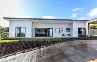 86 Dorset Avenue, Lynmouth