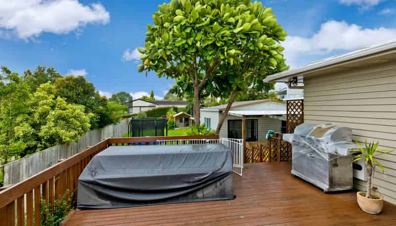 5 Cron Avenue, Te Atatu South