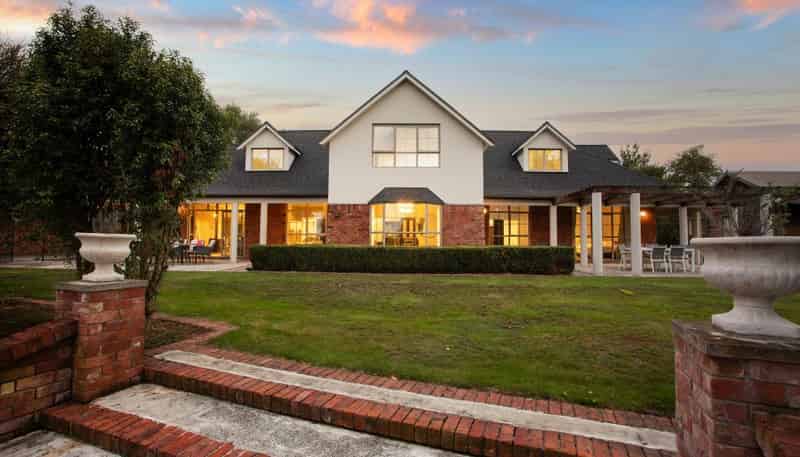 68 Johns Road, Belfast