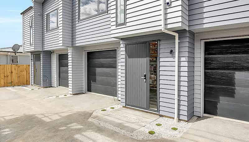 61b McKinstry Avenue, Mangere East