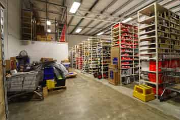 Corner Gem On Thackeray