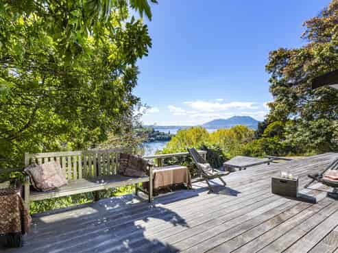 882 Acacia Bay Road, Acacia Bay