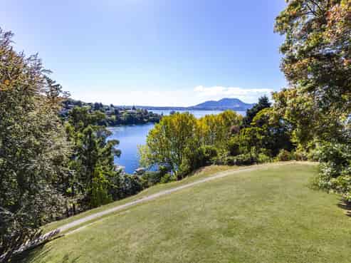 882 Acacia Bay Road, Acacia Bay