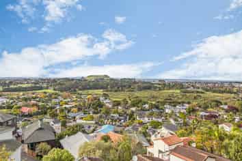 2D/705 Remuera Road, Remuera
