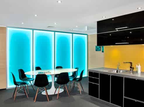 East End office space with exposure!