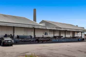 Warehouse / cool storage set up available now 