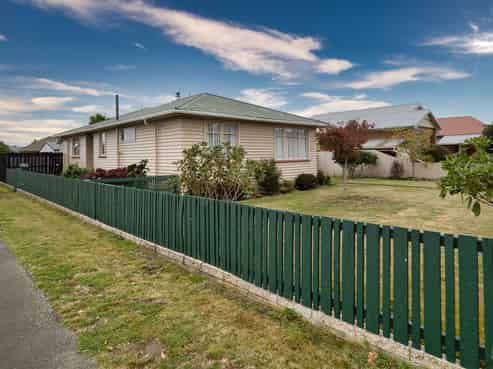 50 Wellington Street, Hampstead