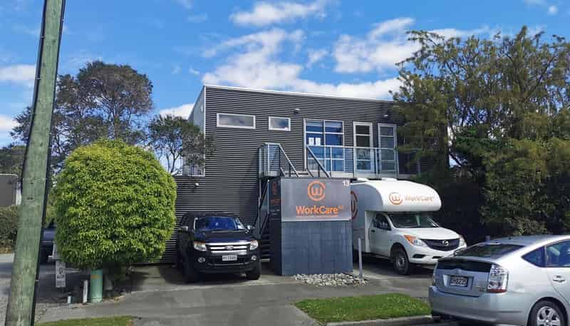 13 Hands Road, Middleton