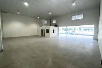 High Profile Showroom on Sylvia park Road