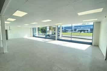 High Profile Showroom on Sylvia park Road