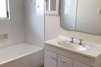 2/102 Wainoni Road, Avondale