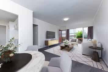 2/12 Lyon Avenue, Mount Albert