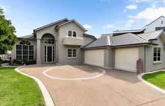 1429 River Road, Flagstaff