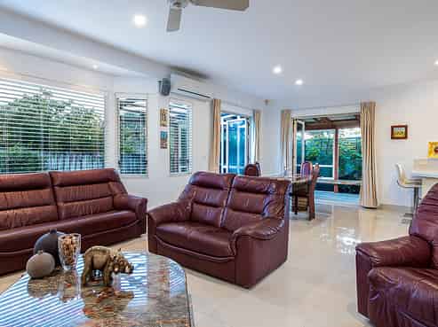 12a Brook Street, Milford